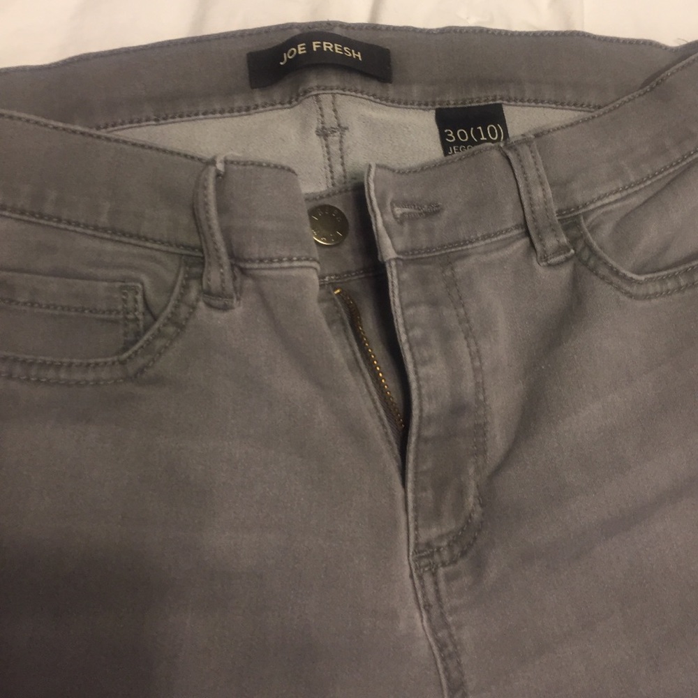 Joe Fresh gray low rise jeans size 30